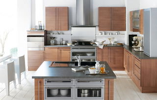 廚房煥新指南 墻磚色彩搭配、裝修預(yù)算規(guī)劃與廚房用具加工要點(diǎn)